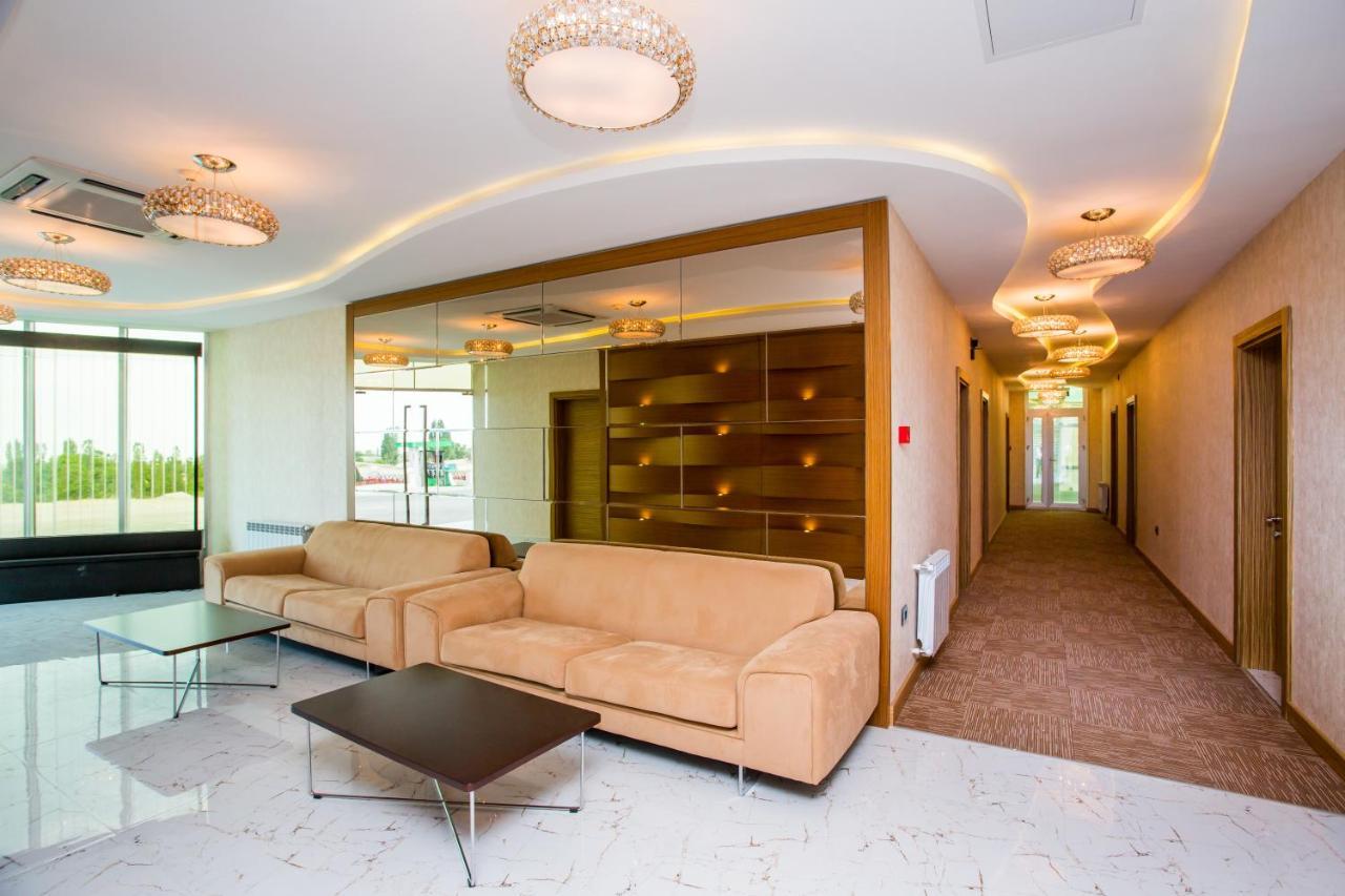 Azpetrol Hotel Qusar Esterno foto