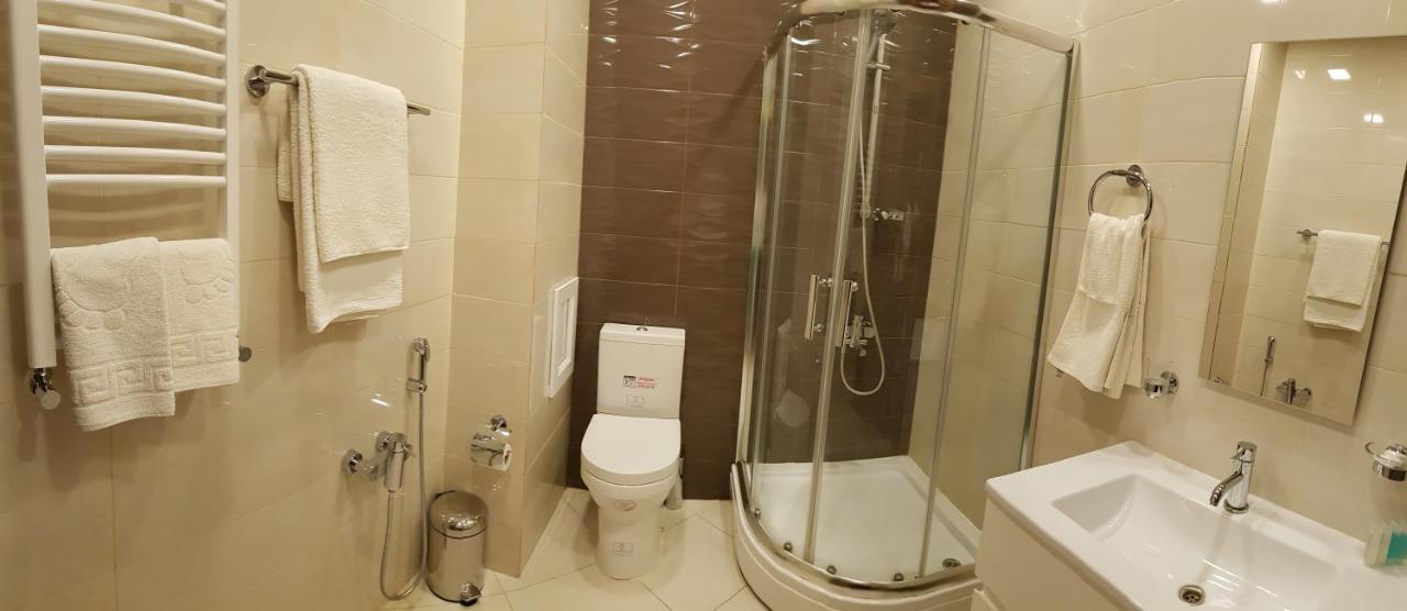 Azpetrol Hotel Qusar Esterno foto